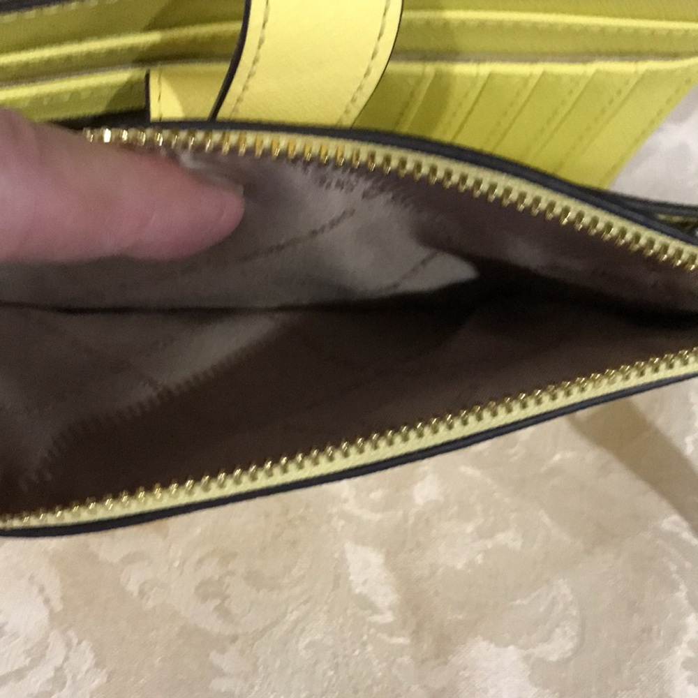 Michael Kors Wallet/Wristlet - Picture 8 of 10